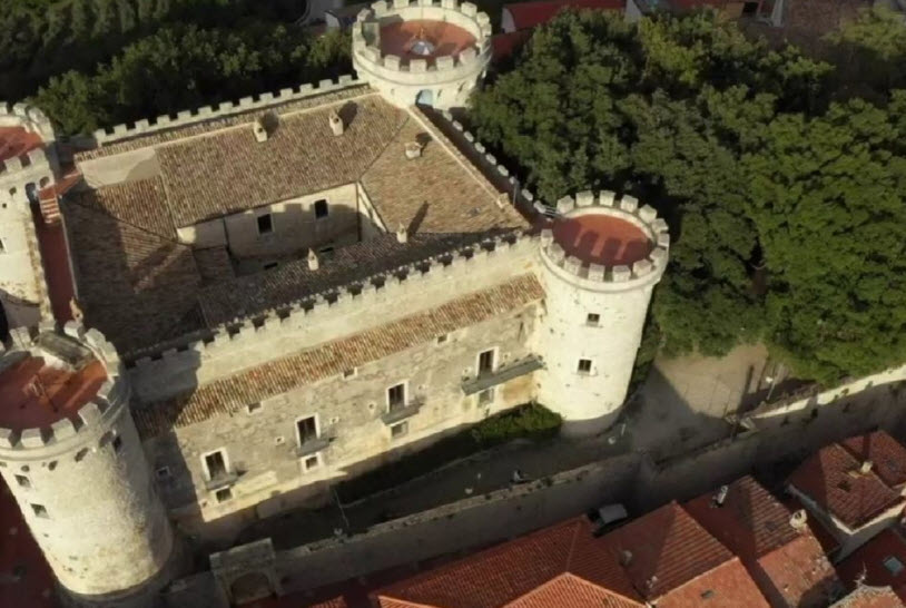 Castello Pignatelli, Italy